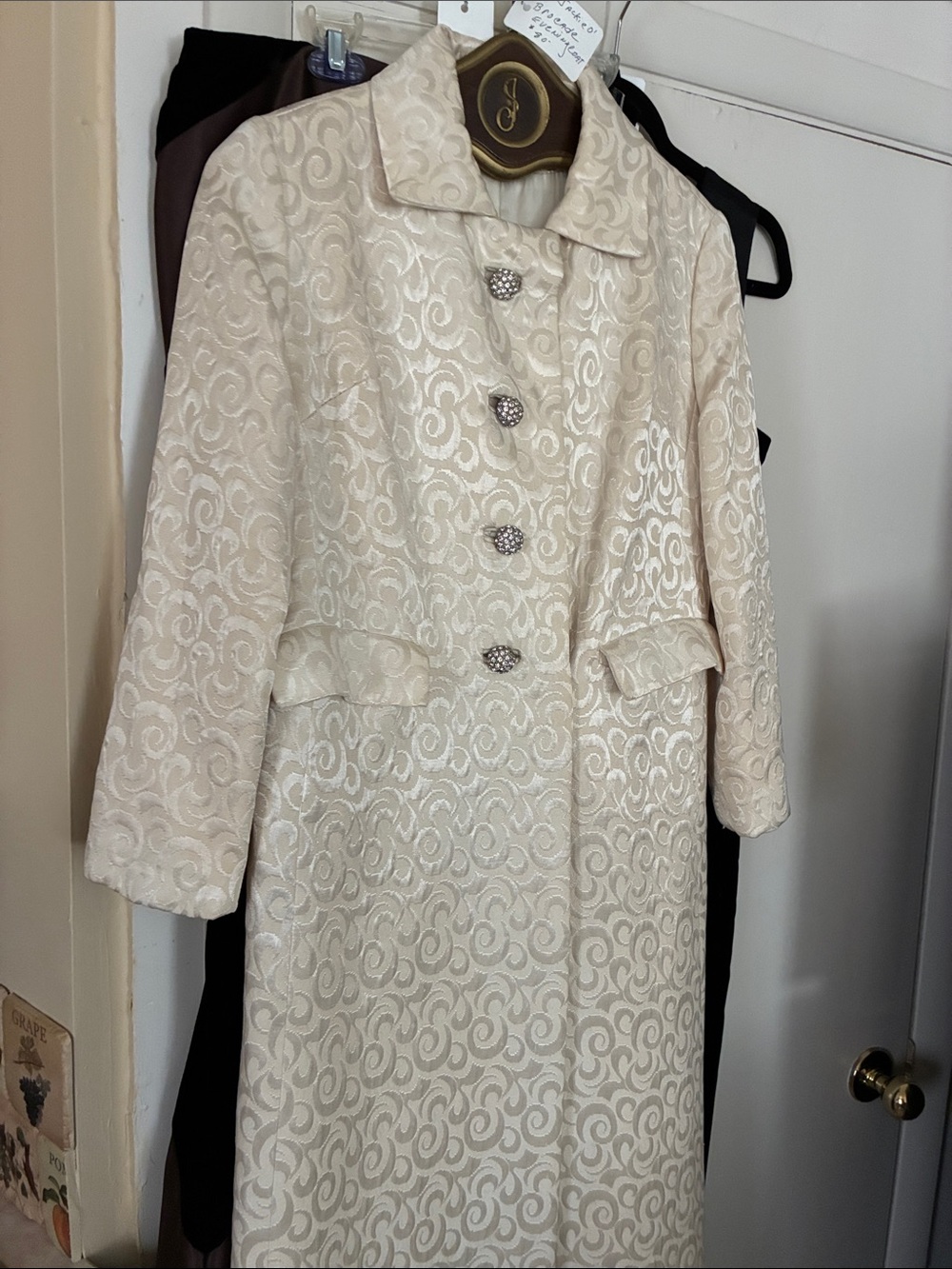 Elegant 60s Evening Coat with Decorative Buttons